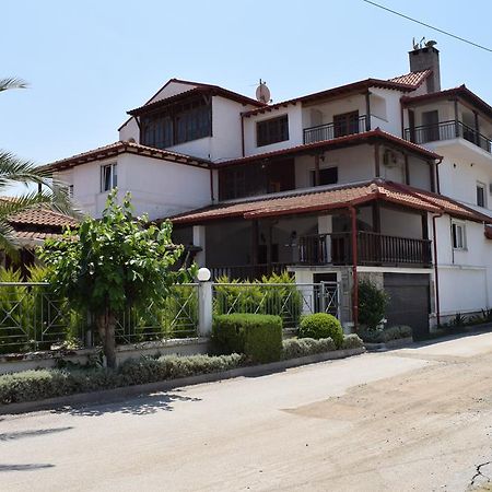 Apartmán Menis Haus Vrasná Exteriér fotografie
