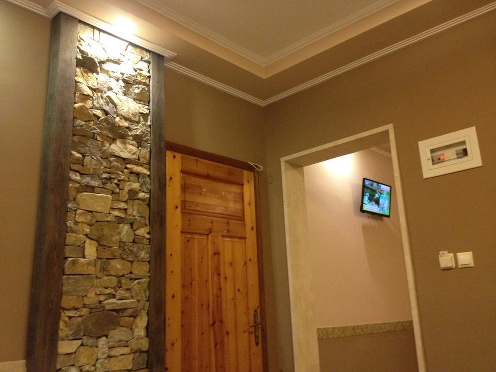 Apartmán Menis Haus Vrasná Exteriér fotografie